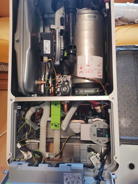 Centrala Bosch Condens 2300i w