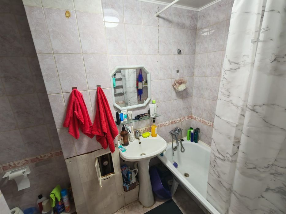 Продажа 4х ком кв в районе Юбиляр