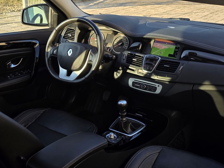 Renault Laguna / Initiale Paris / GT / Bose / R-Link / Piele / Led / X