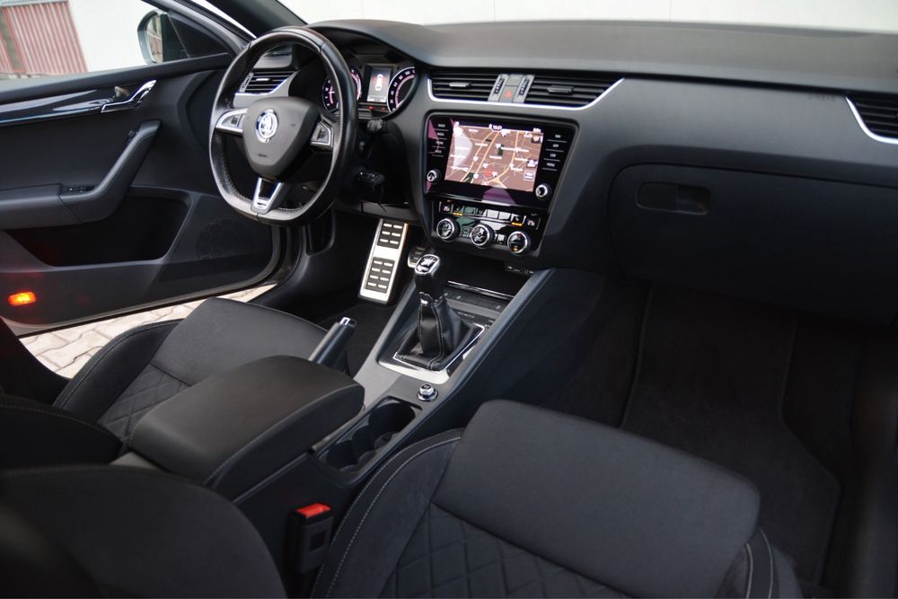 Skoda Octavia VRS 2.0TDI - 184Cp / GARANTIE / CarPlay / Distronic