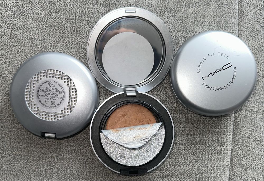 2 x MAC Studio Fix Tech Cream-To-Powder Foundation