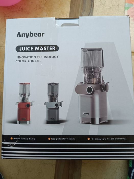 Slow juicer cu melc