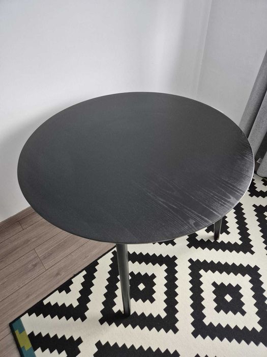 Masă neagră rotundă 105cm LISABO IKEA