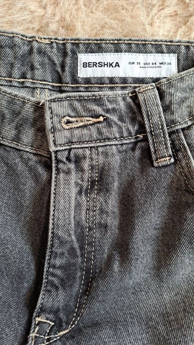 Blugi bershka 36 noi!