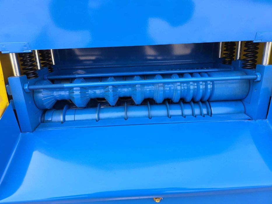 Masina electrica dezizolat cabluri 3KW 12 canale,Deblancator NOU