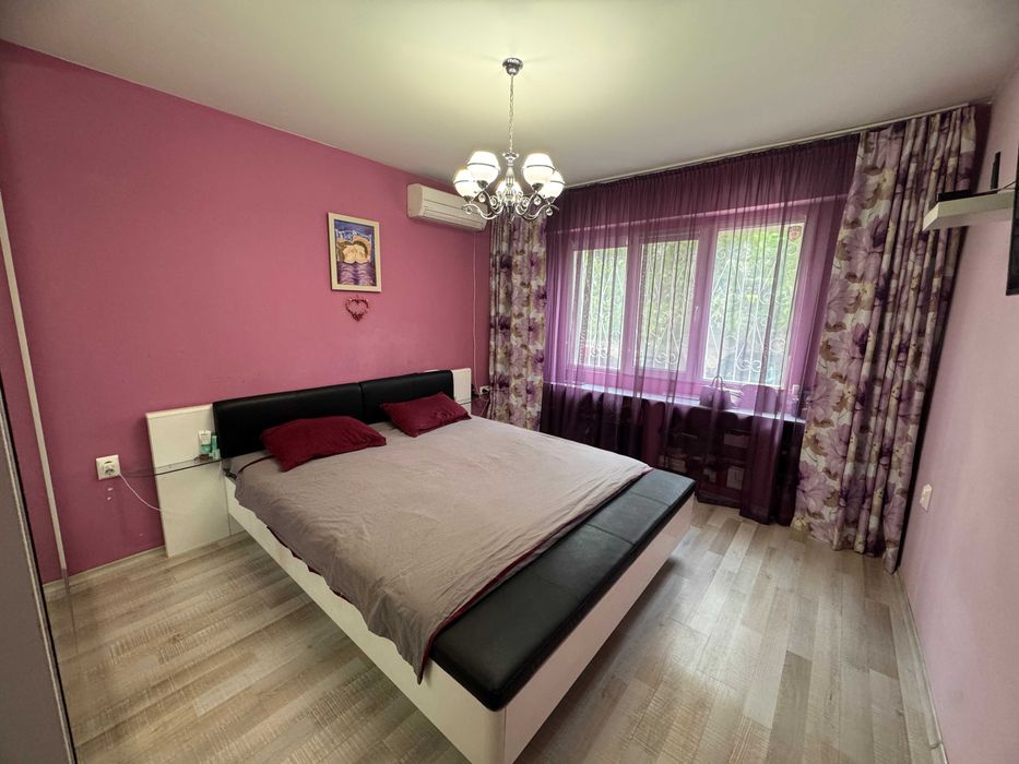 Продава се Тристаен апартамент в София, Център - 86 кв.м за 2314 €/кв.м - Снимка #5