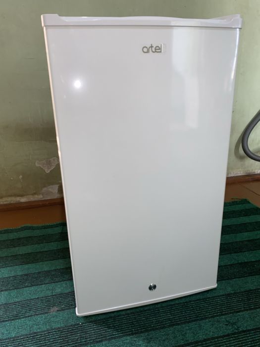 Ortel mini xolodilnik sotiladi