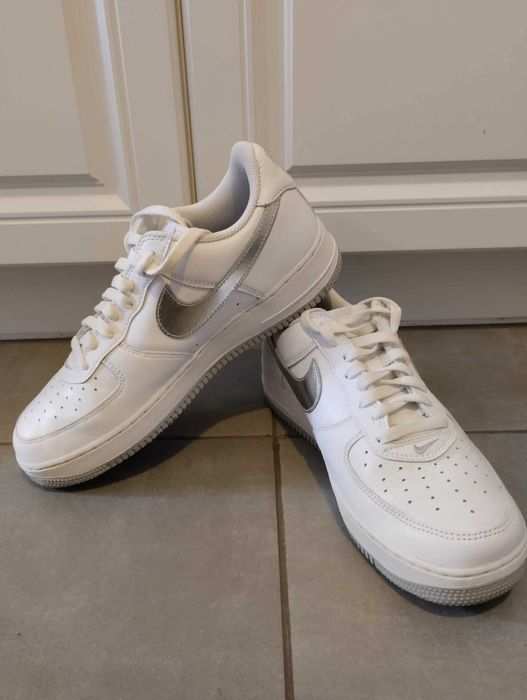 Nike Air Force 1 Retro номер 44.