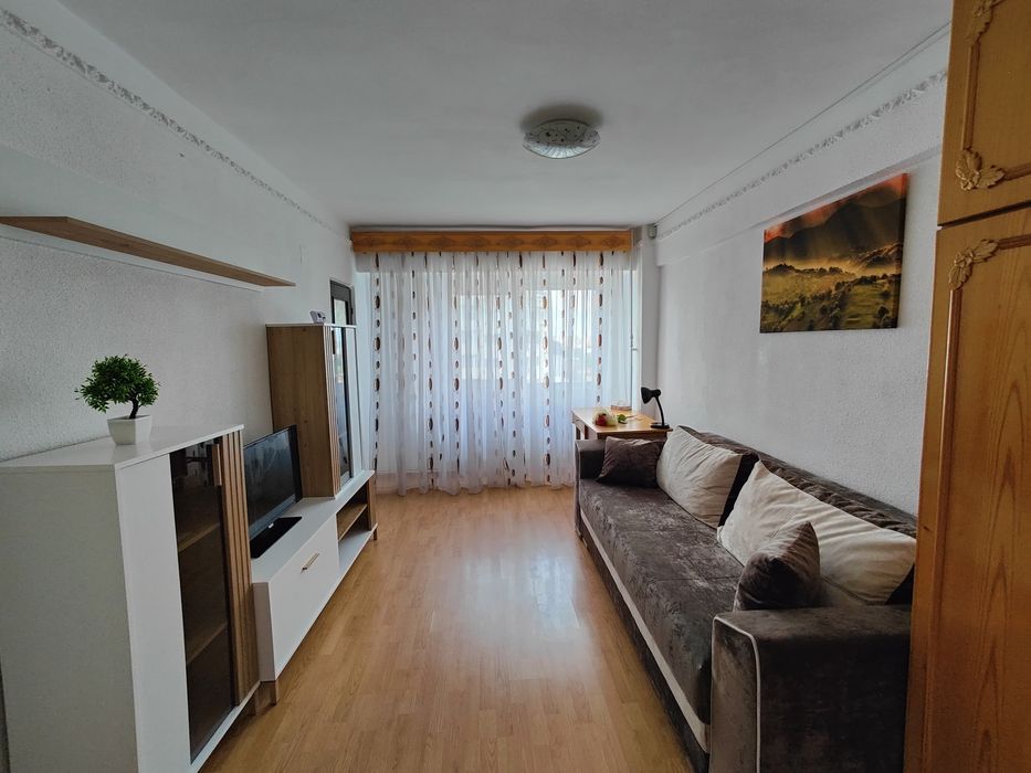 Proprietar – Garsonieră centrală Buzău, Bd. Unirii, OPTIMED