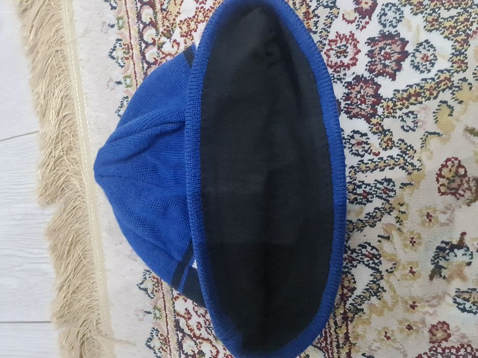 Caciula fes columbia