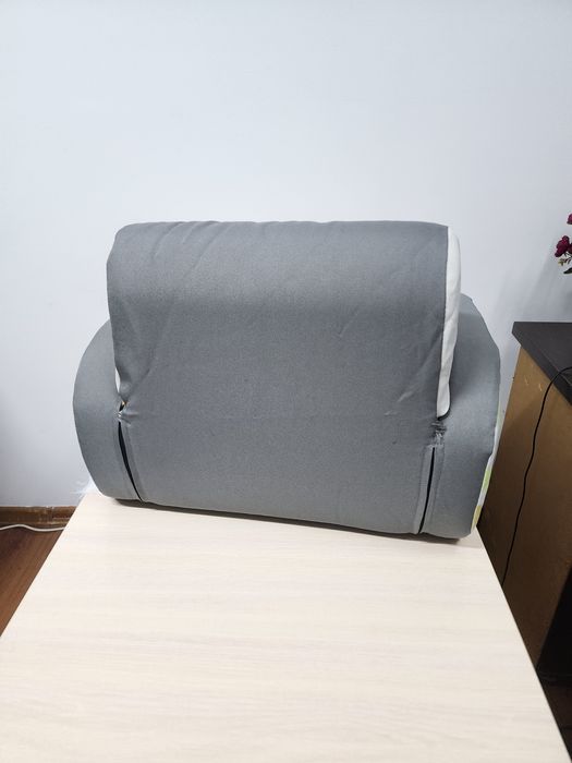 Продам детские кресла Chicco