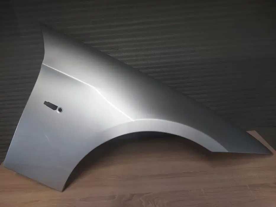 Aripa Fata Dreapta BMW E90 An 2005-2012 (Cod: 354 (TitanSilber))