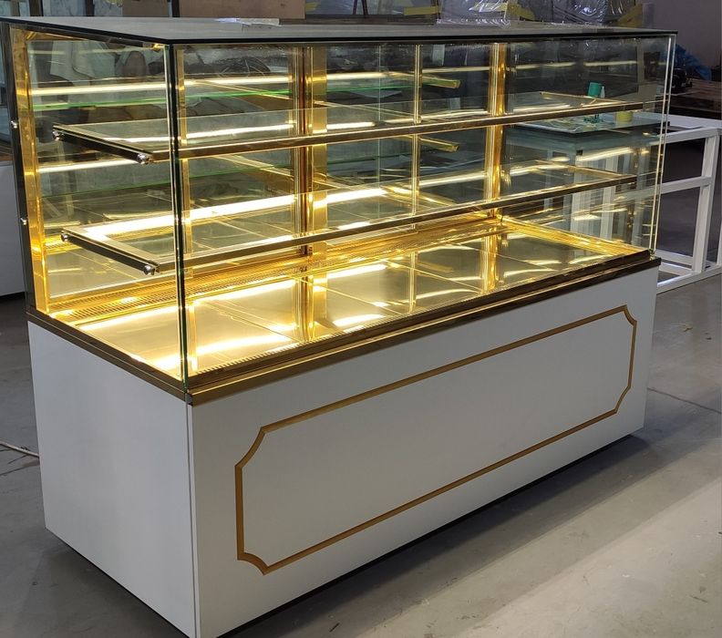 Холодильная витрина