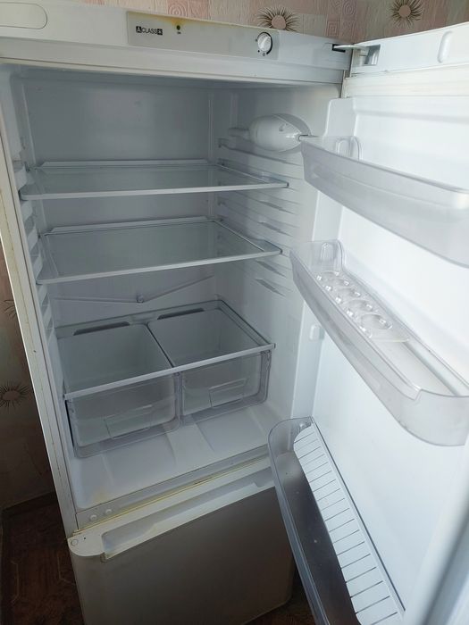 Продам холодильник б/у