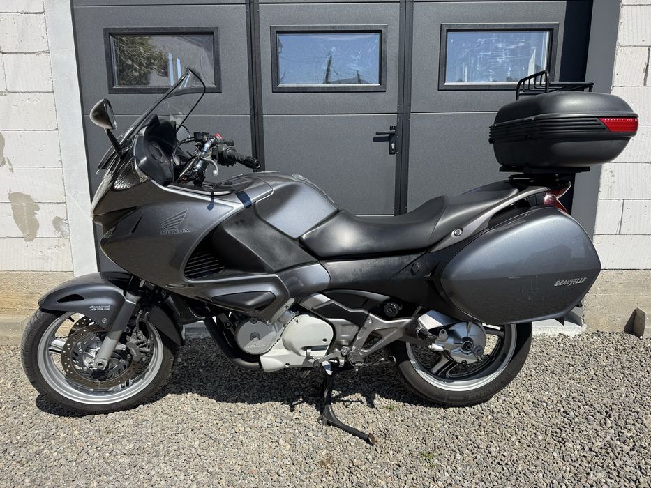 Vand Honda Deauville 700