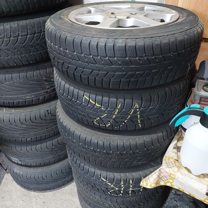 Jante  pe 15 ' / cu cauciucurii  de iarnă