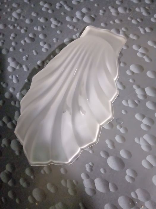 Чиний,,Специфични бирени чаши,намалени