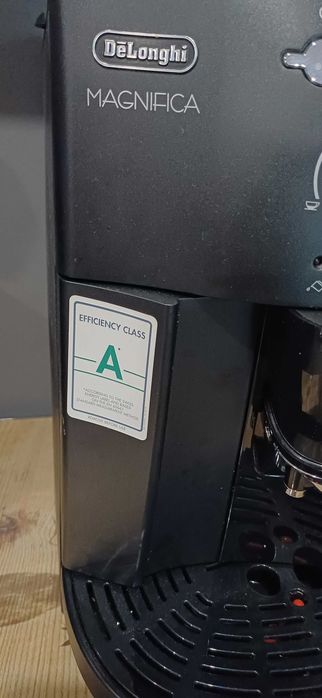 Кафемашина DeLonghi Magnefica