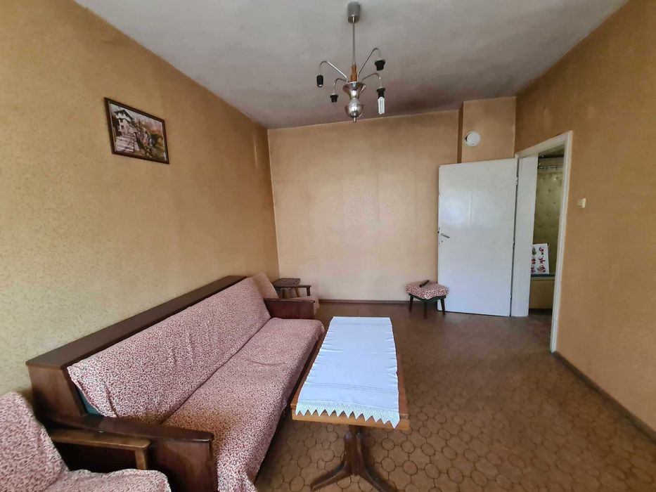 Продава се Двустаен апартамент в Хасково, Дружба 1 - 62 кв.м за 987 €/кв.м - Снимка #1