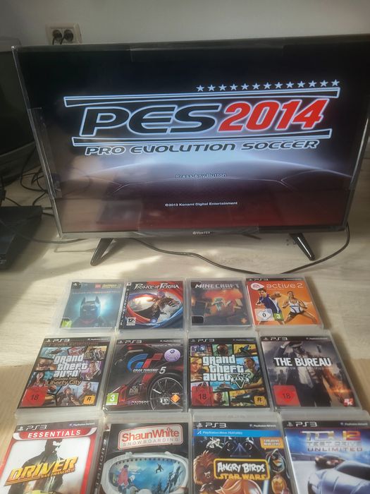 Ps 3 cu toate accesoriile ce se văd în foto
