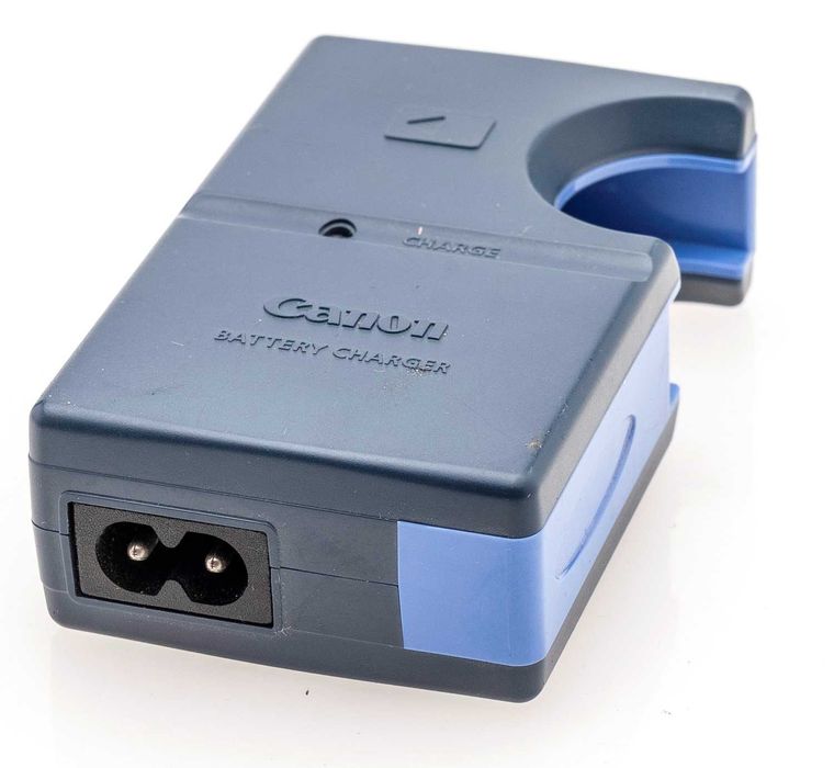 Оригинално зарядно Canon CB-2LSE