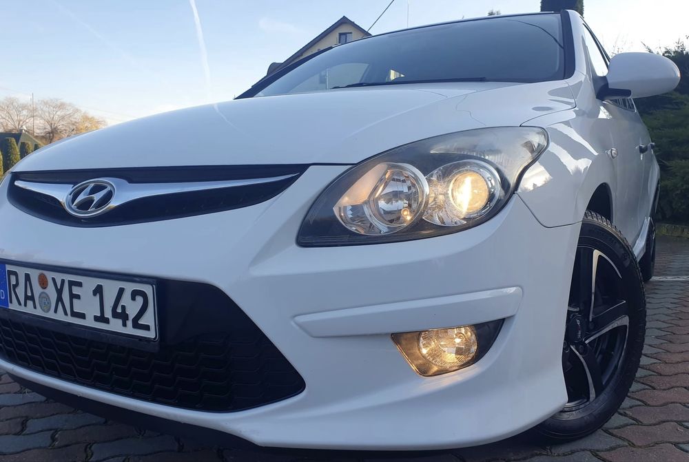-Hyundai i30 facelift-klimatronik-euro5-1.4benzina-105cai-2011-germani