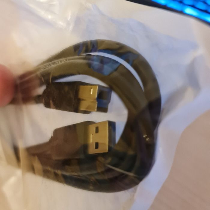 Cabluri usb micro usb, ethernet rj45, hdmi, display port, lightning