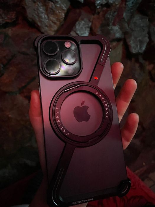 Apple 16 pro max на гарантии