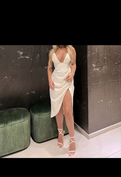 Rochie eleganta House of CB