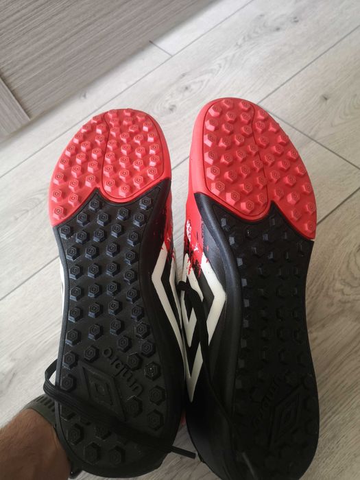 Обувки за футбол 45 номер