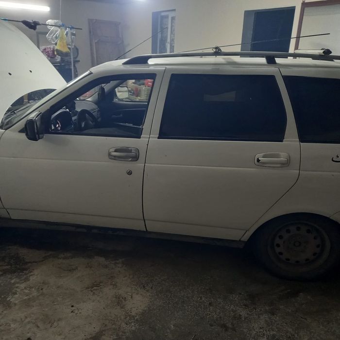 Лада приора универсал