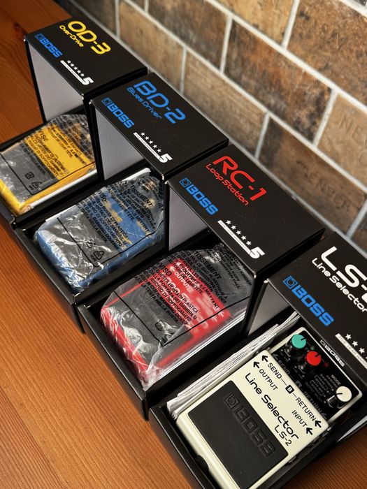 Гитарные педали BOSS, MXR, DUNLOP, ORANGE, Crowther, Wampler