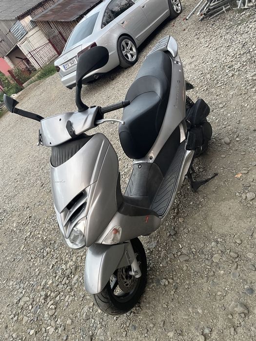 Aprilia Leonardo 125