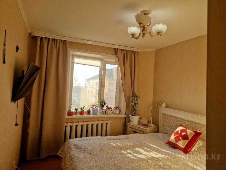 Продам 2 ком улучшенной планировки в 8мкр