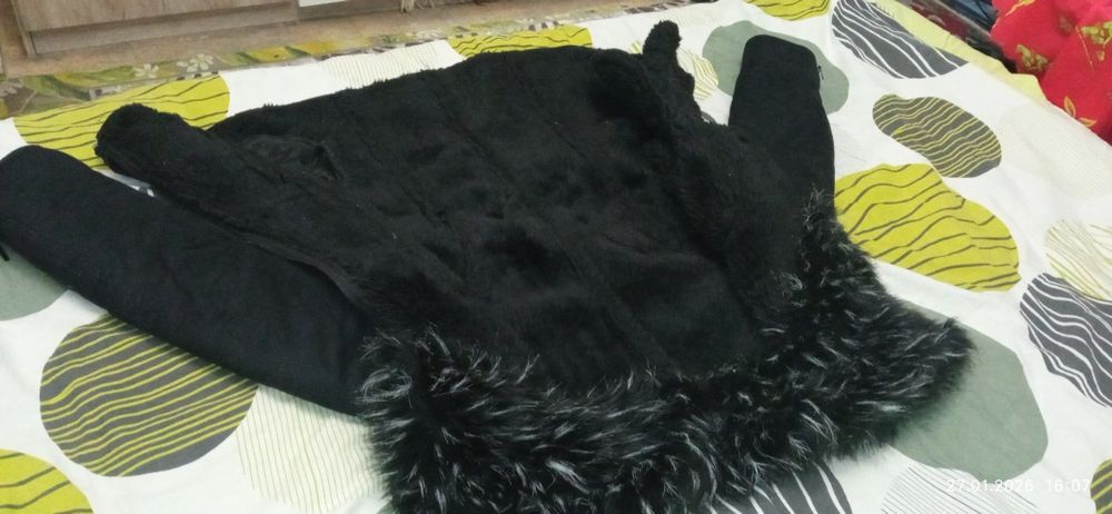 Дамско зимно палто!