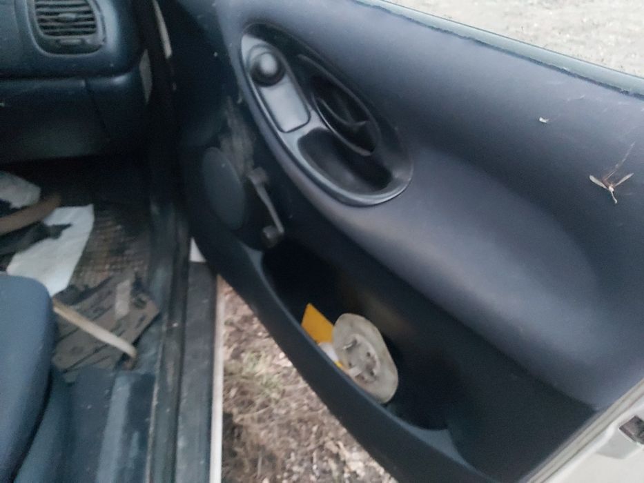 Фолксваген  Шаран 1.9 110  кс.1999година.