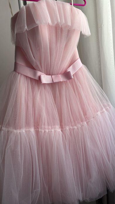 Бална рокля цвят пудра