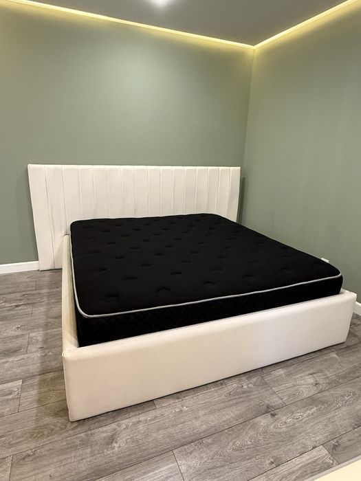 Продается кровать