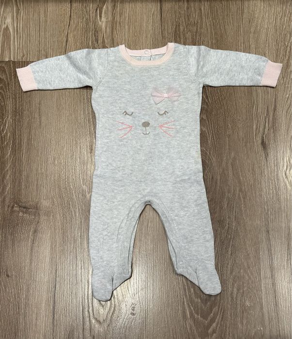 Вещички на малышку