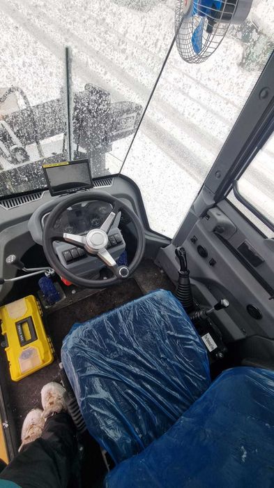 Фронтальный погрузчик INYU ZL988