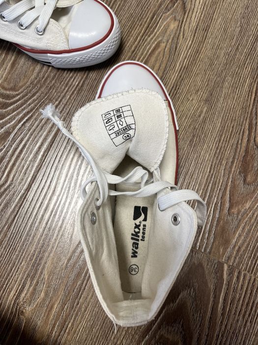 Продам кеды немецкие