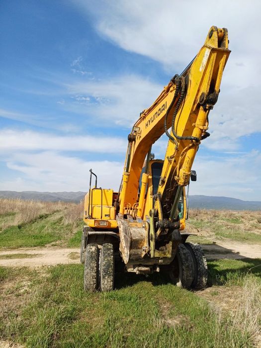 Ekskavator hyundai 1400