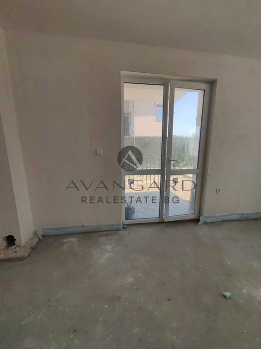 Продава се Двустаен апартамент в Пловдив, Кючук Париж - 65 кв.м за 1354 €/кв.м - Снимка #2