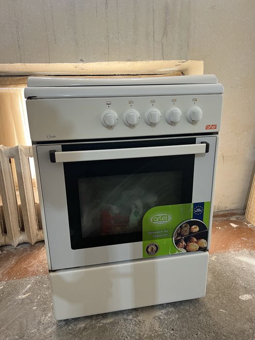 Газ  плита  Артел