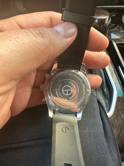Продам часы фирмы Claude bernard
