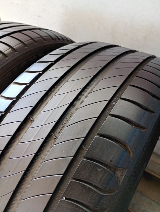 Перфектни 2бр.225/45/17 Michelin P4  dot3618
