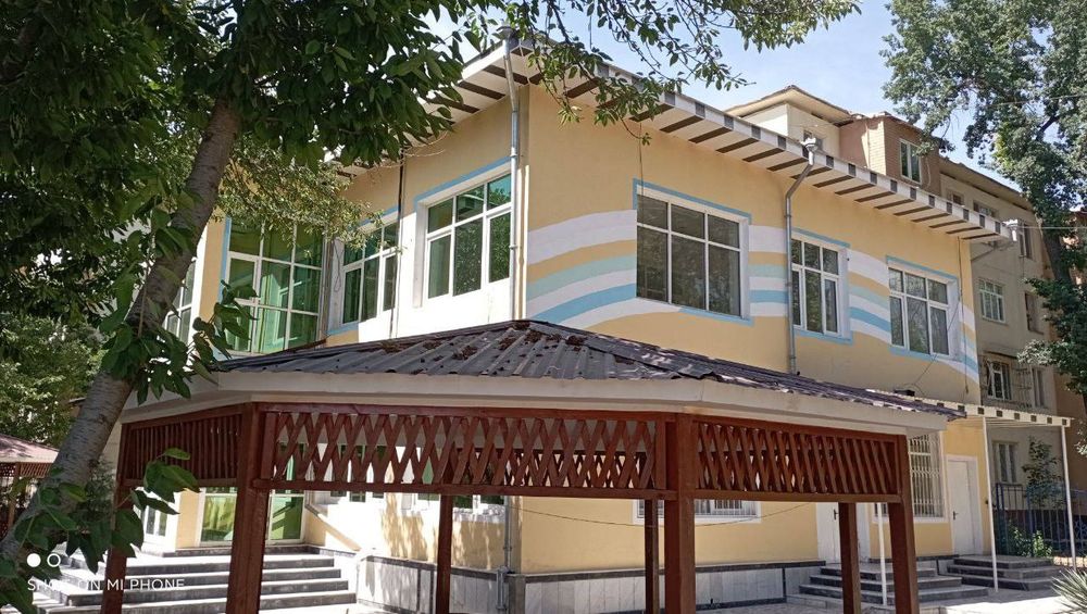 Продается отдельное здание 1 линия Чилонзар 11, 3 уровня 700 кв.м2.