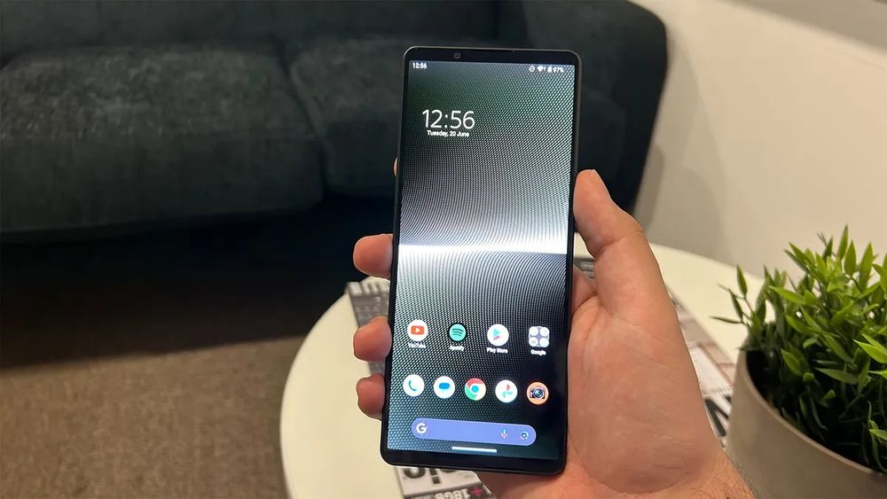 Sony Xperia 1 V, Google Photos Nelimitat, schimb cu Xiaomi 15 Ultra
