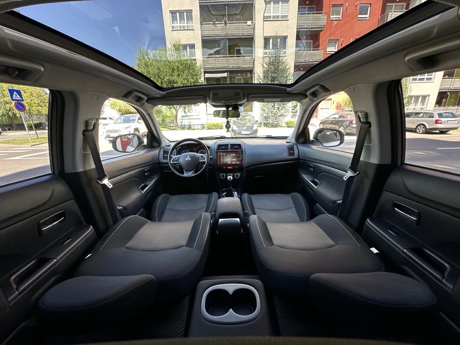 Mitsubishi ASX GPL - BENZINA 1.6 de fabrica, Panoramic, Led,Xenon, Navigatie/ Clima / unic proprietar