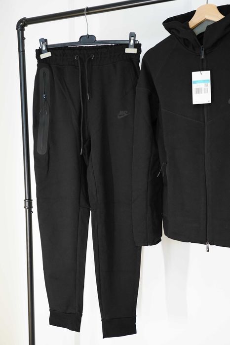 Trening Nike Tech Fleece - Calitate Premium, Produs Nou Sigilat Unisex